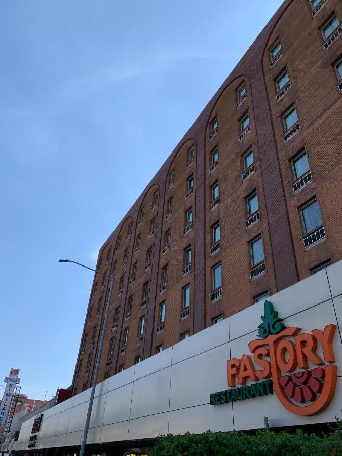 Fastos Hotel Monterrey Zewnętrze zdjęcie