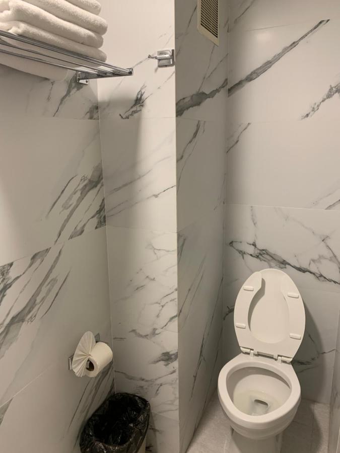 Fastos Hotel Monterrey Zewnętrze zdjęcie
