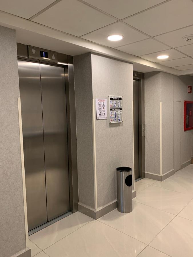 Fastos Hotel Monterrey Zewnętrze zdjęcie
