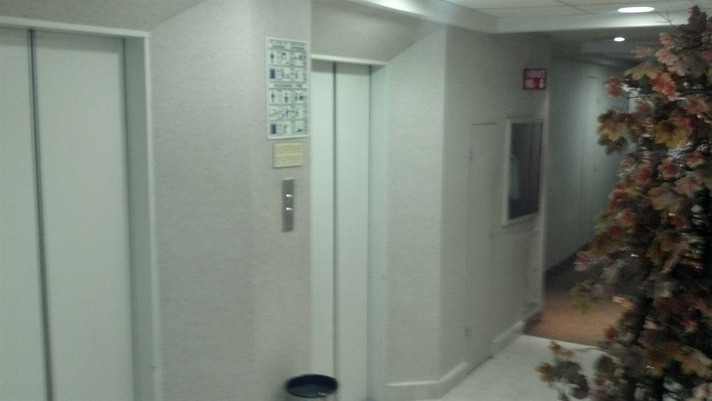 Fastos Hotel Monterrey Zewnętrze zdjęcie